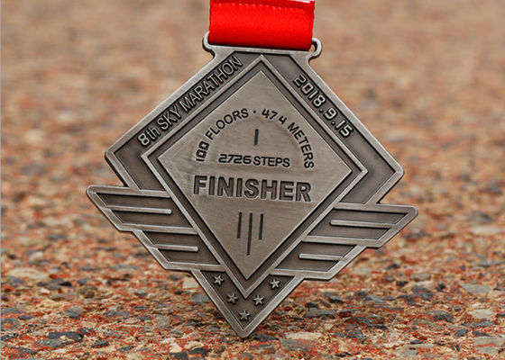 China Marathon Games Custom Award Medals 3D Die Cast Zinc Alloy Irregular Shape supplier