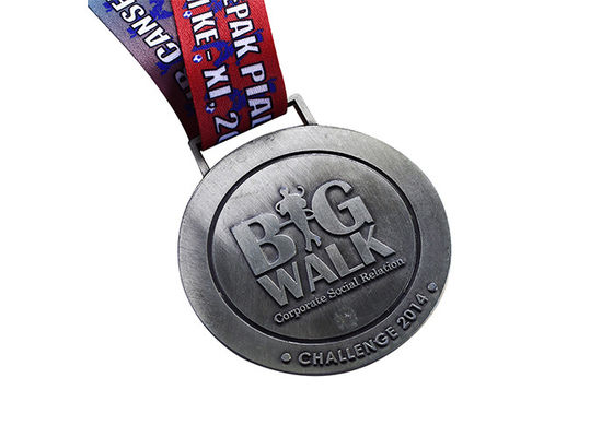 Durable Iron Material Soccer Ball Sports Metal Medals For Promotion supplier